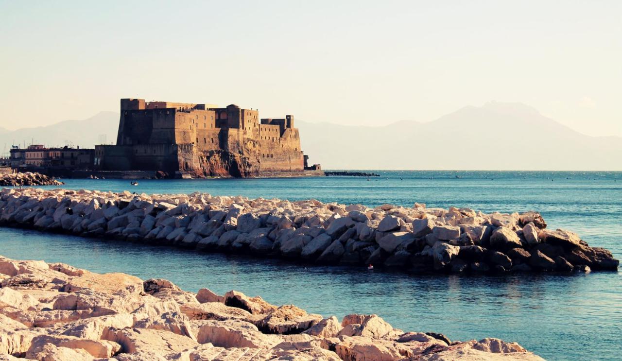Grande & Caratteristico Dietro La Cattedrale Napoli Dış mekan fotoğraf